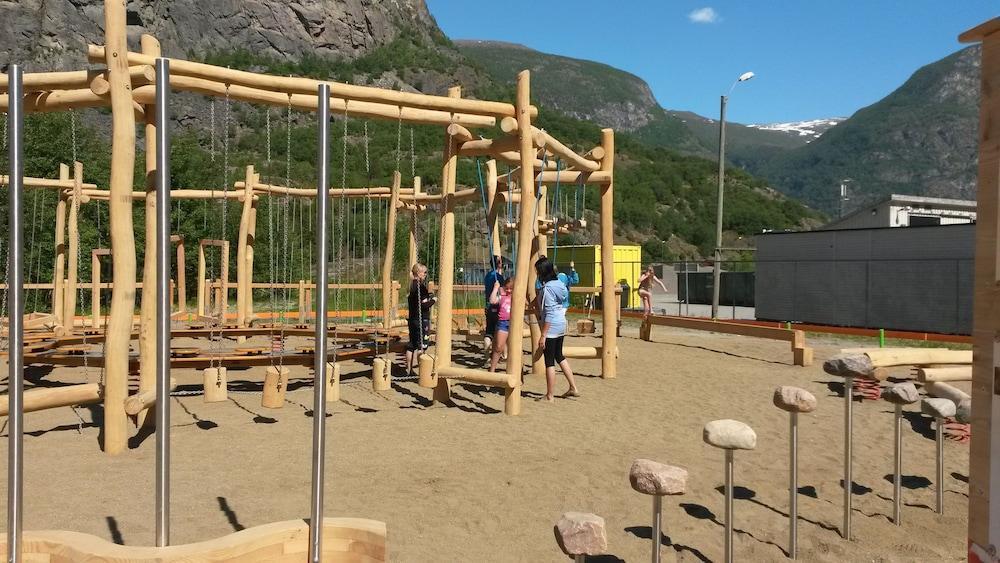 Laerdal Ferie- Og Fritidspark Lærdalsøyri Εξωτερικό φωτογραφία